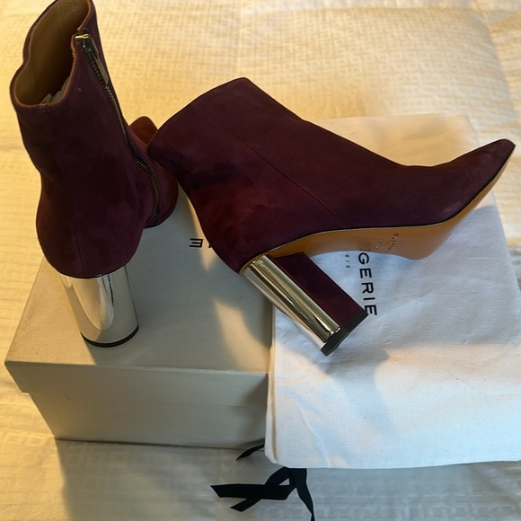 **HOTTEST COLOR** Robert Clergerie Katia Suede Leather Sculptural Heels - Picture 3 of 4